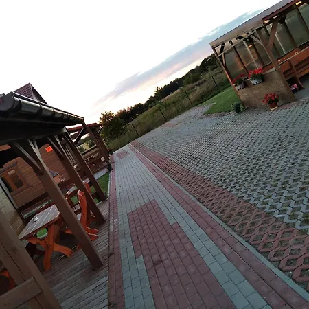 Wczasy Na Pagorku 別荘 Skalno